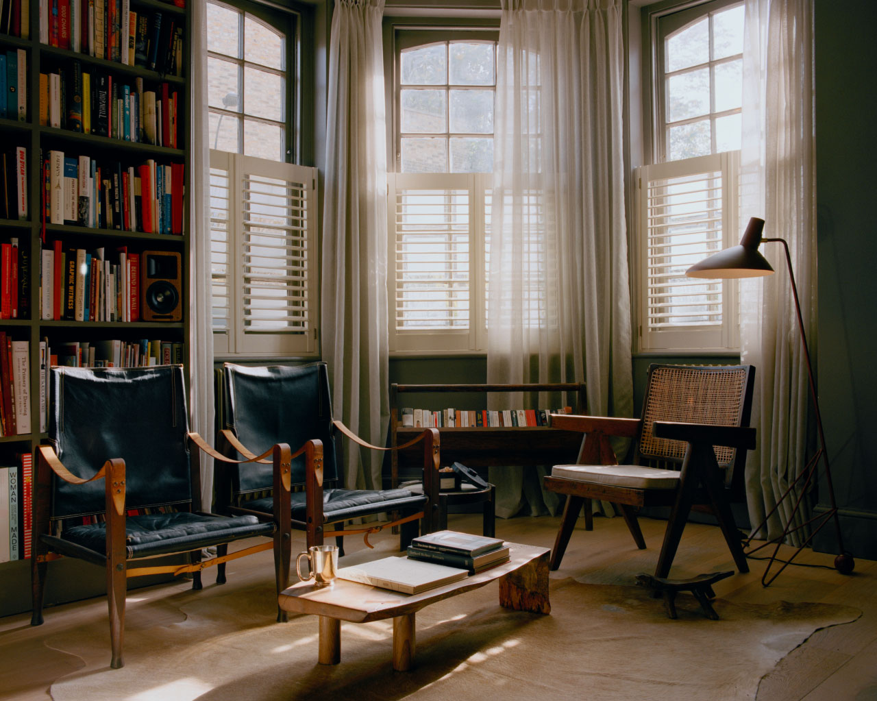 F5: Amber Pan Talks an Amsterdam School Lamp, a Favorite Book, Sculptures + More